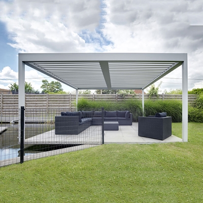 China Made Outdoor Garden Balcony Louvre Pergola Pergolux