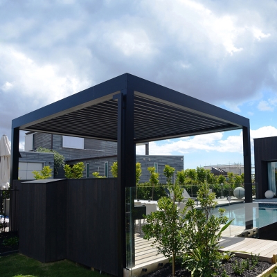 Modern Rainproof Aluminium Louvered Roofs Pergola With Screens and Lights