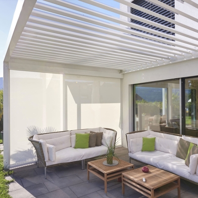Modern Outdoor Pergola Design With Retractable Screen